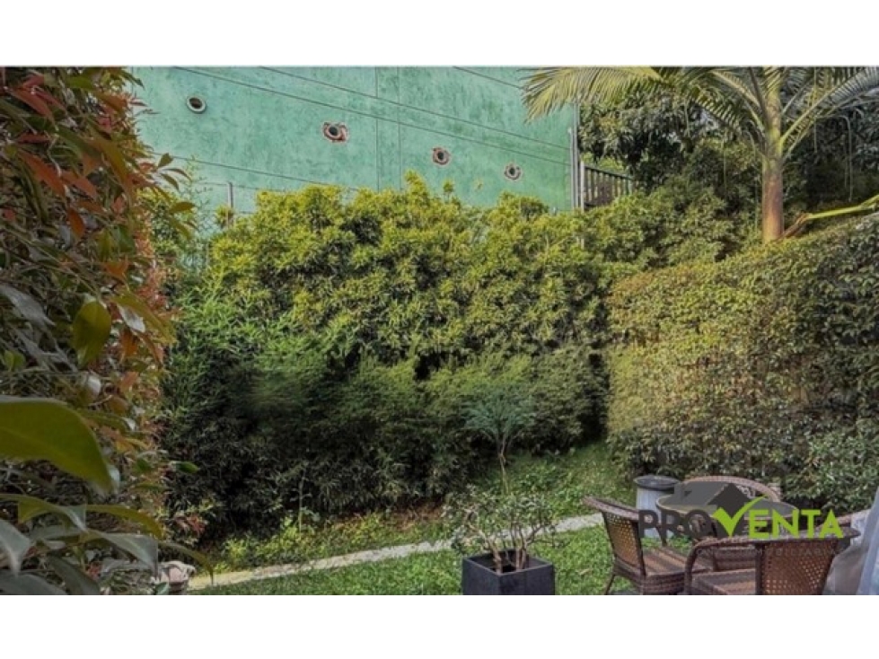 Casa en Venta Envigado Transversal Intermedia - 4