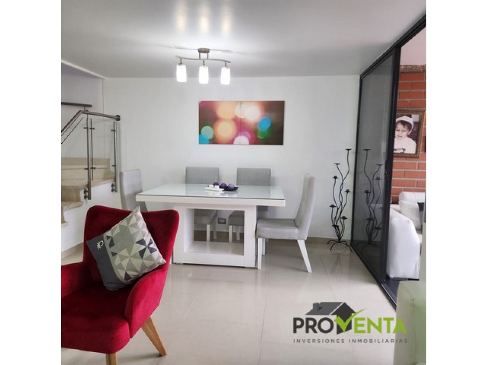 Casa en Venta Envigado Las Brujas — foto 3