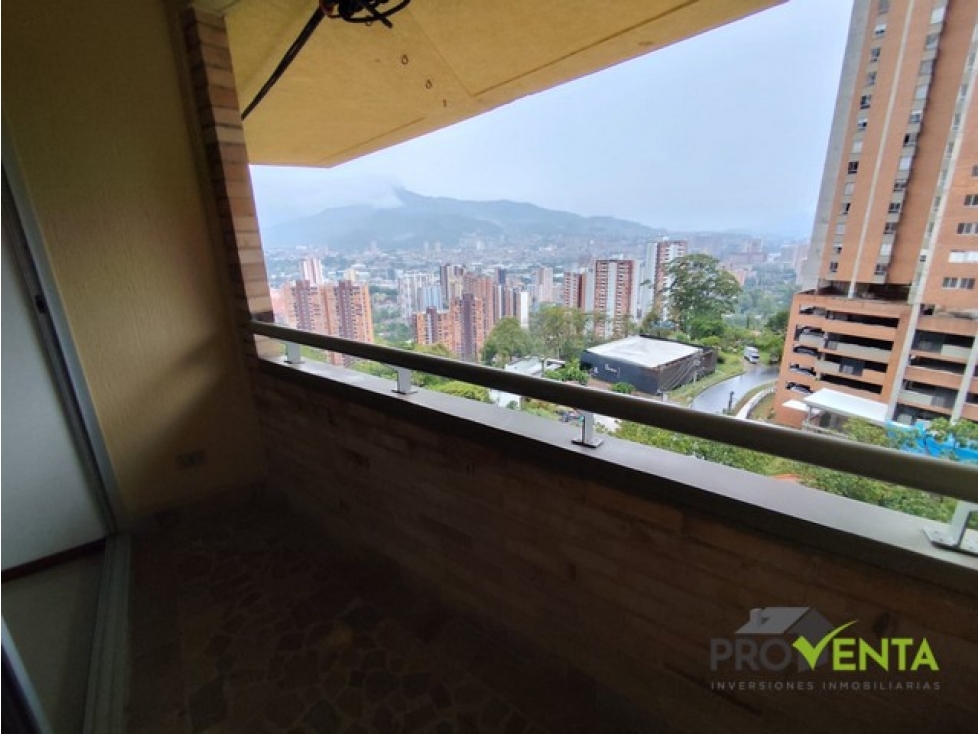 Apartamento en Venta Sabaneta Las Lomitas 3 Hab 2 Balcones — foto 4