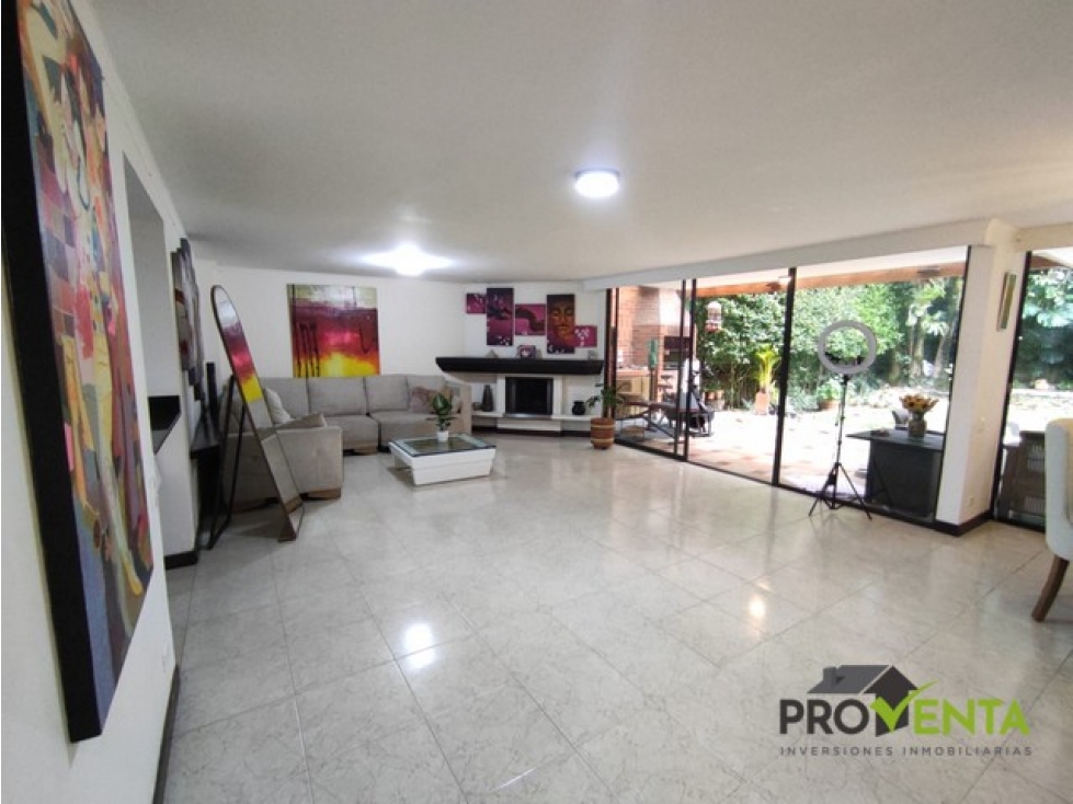 Casa en Venta Envigado Las Brujas