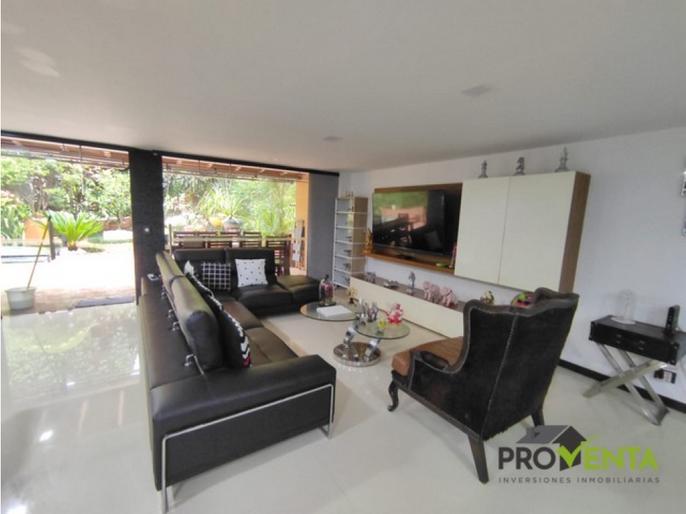 Casa en Venta Envigado Las Brujas — foto 2