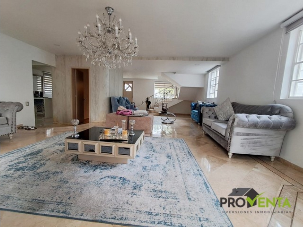 Espectacular Casa Campestre en El Poblado Sector El Tesoro | 370 m² — foto 5