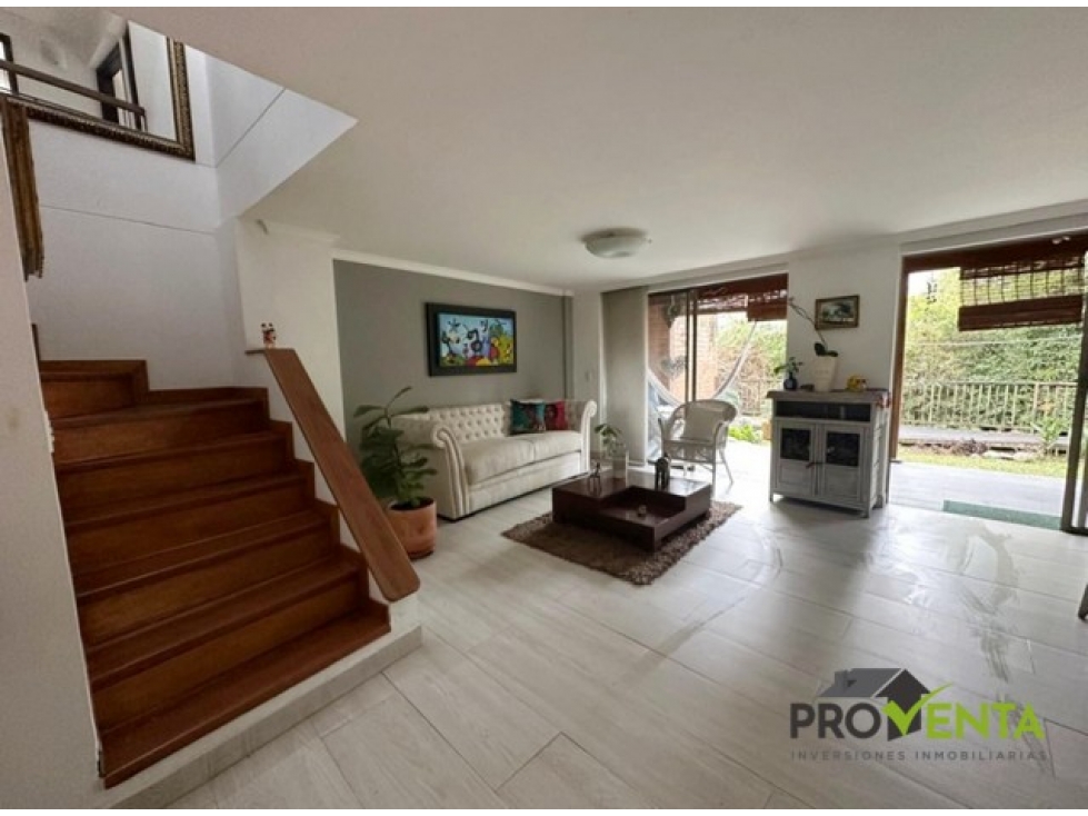 Casa en Venta Envigado La Sebastiana - 1