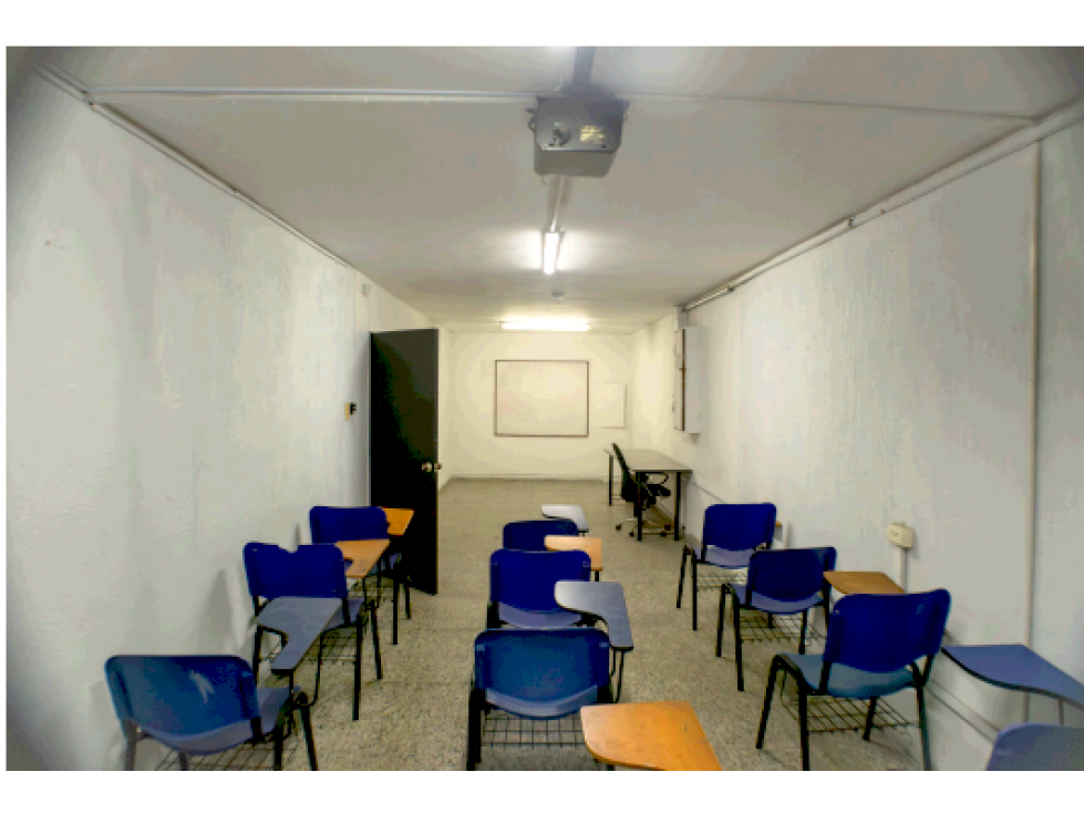 SE VENDE PROPIEDAD/CASA DOS PISOS EN BARRIO TEQUENDAMA AL SUR DE CALI — foto 3
