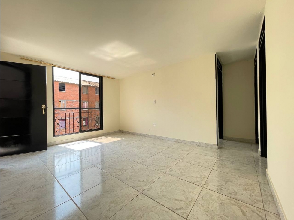 SE VENDE HERMOSO APARTAMENTO AL NORTE EN EL BARRIO ALCAZARES