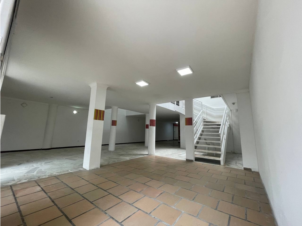 SE VENDE CASA IDEAL PARA USO COMERCIAL O RESIDENCIAL EN EL INGENIO
