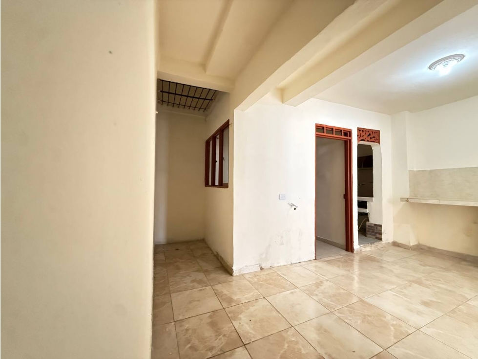 SE ARRIENDA APARTAESTUDIO 1 PISO EN EL BARRIO - EL JARDÍN
