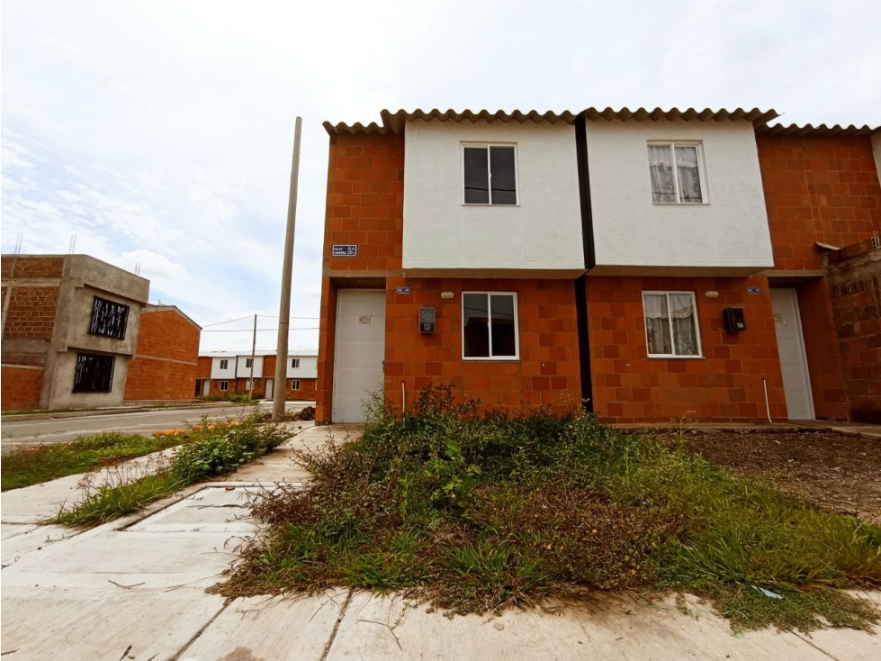 SE VENDE CASA DOS PISOS EN MANZANARES POBLADO CAMPESTRE
