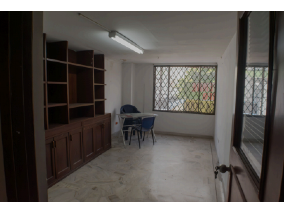 SE VENDE GRAN EDIFICIO EN BARRIO TEQUENDAMA AL SUR DE CALI — foto 4