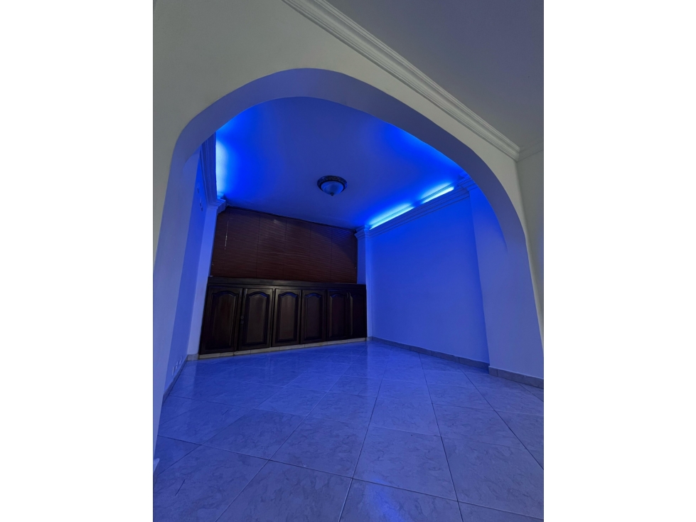 SE VENDE HERMOSA CASA C.R SANTA ANA -BARRIO LIMONAR — foto 3