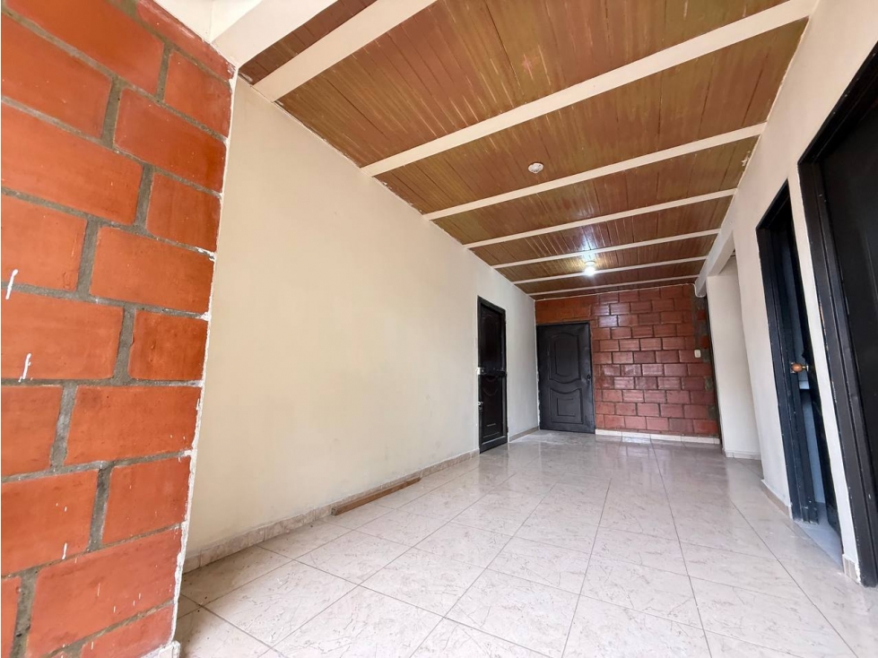 APARTAMENTO EN ARRIENDO BARRIO COLSEGUROS 2 PISO — foto 2