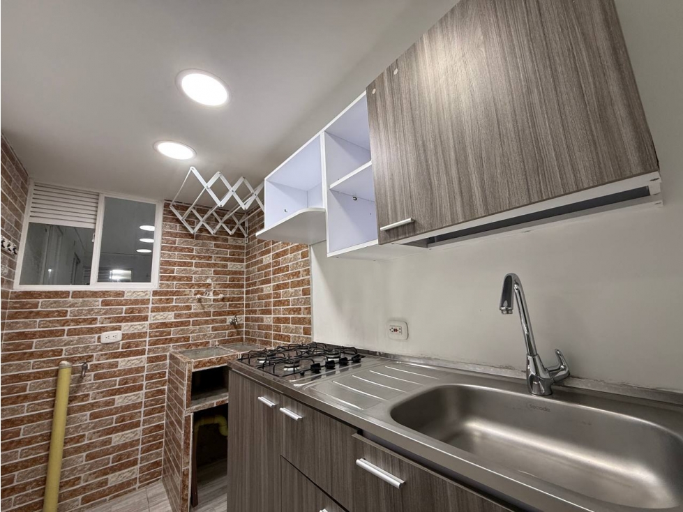 SE VENDE APARTAMENTO C.R CEREZOS - CIUDAD DEL VALLE CANDELARIA - 3