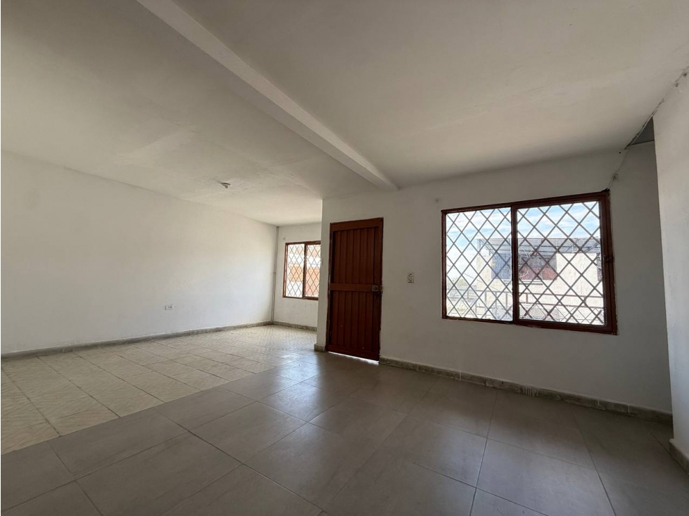 SE ARRIENDA APARTAMENTO 3 PISO EN EL BARRIO - EL JARDÍN