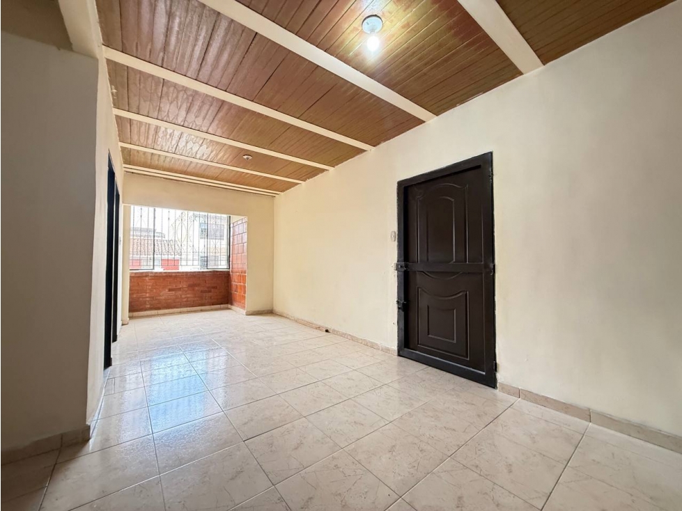 APARTAMENTO EN ARRIENDO BARRIO COLSEGUROS 2 PISO — foto 6