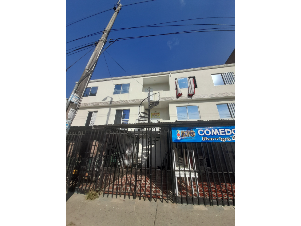VENTA EDIFICIO TRES PISOS EN CIUDAD CORDOBA