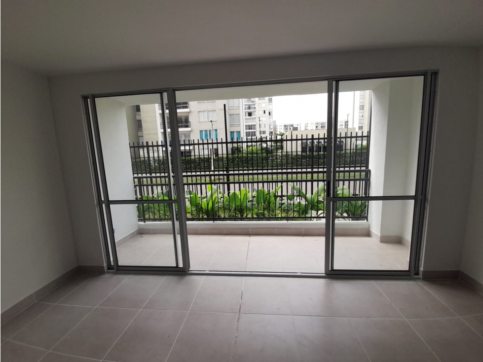 SE VENDE APARTAMENTO EN PRIMER PISO CIUDAD BOCHALEMA CONJUNTO MAPLE — foto 3
