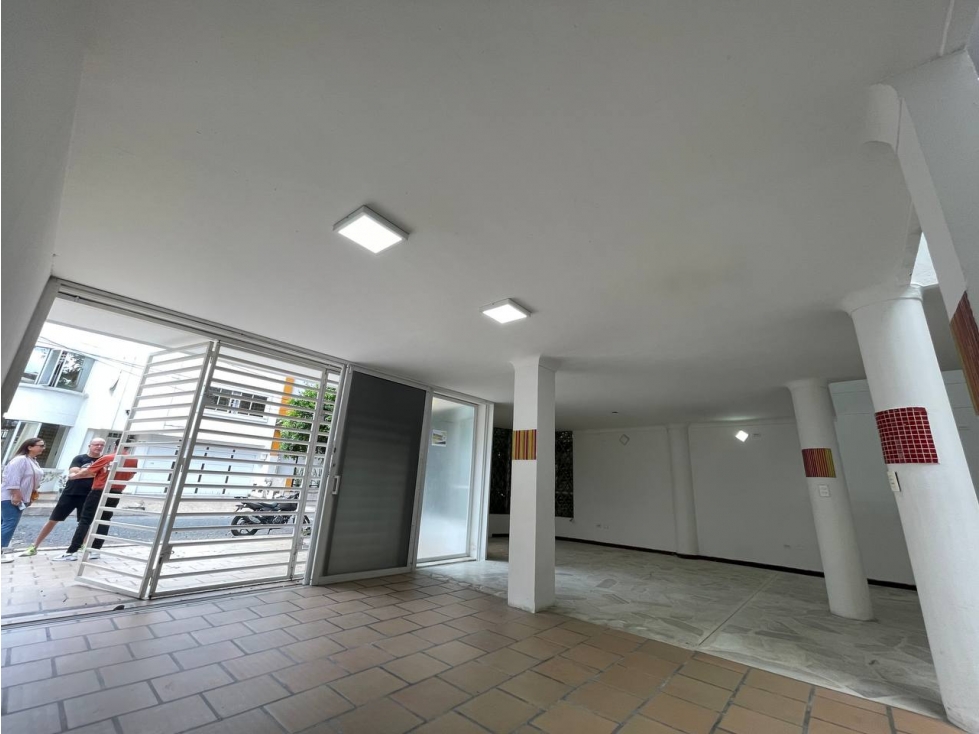 SE VENDE CASA IDEAL PARA USO COMERCIAL O RESIDENCIAL EN EL INGENIO — foto 3