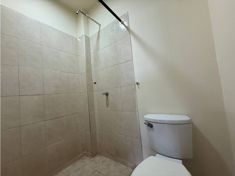 SE ARRIENDA APARTAESTUDIO 2 PISO EN EL BARRIO - EL JARDÍN — foto 3