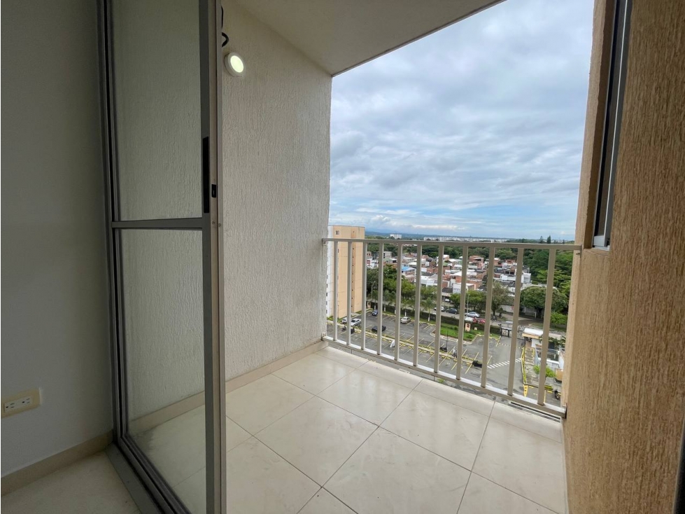 SE VENDE HERMOSO APARTAMENTO EN EL CR SAN MARINO EN JAMUNDI — foto 2