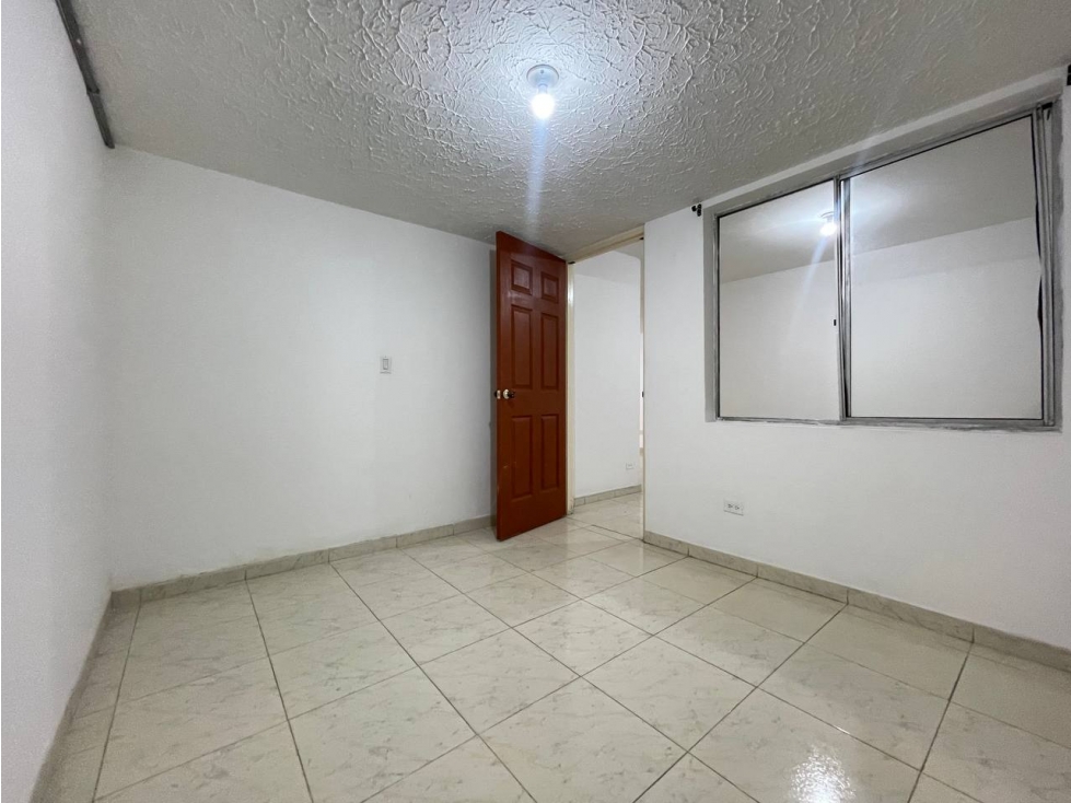 SE VENDE AMPLIA CASA MULTIFAMILIAR EN NUEVA TEQUENDAMA SUR DE CALI — foto 6