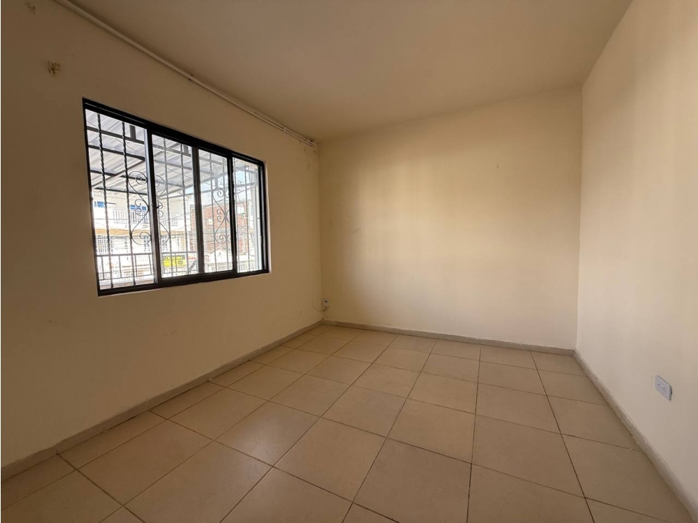 SE ARRIENDA APARTAMENTO 2 PISO EN EL BARRIO - EL JARDÍN — foto 4