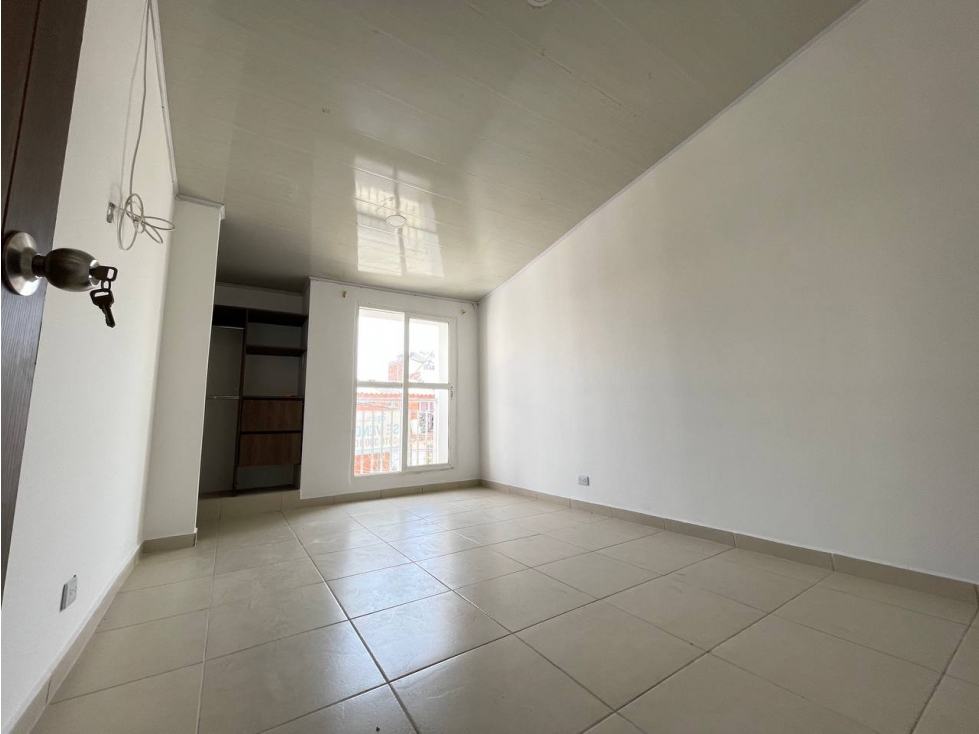 SE ALQUILA CASA EN CIUDADELA LAS FLORES- JAMUNDI — foto 5