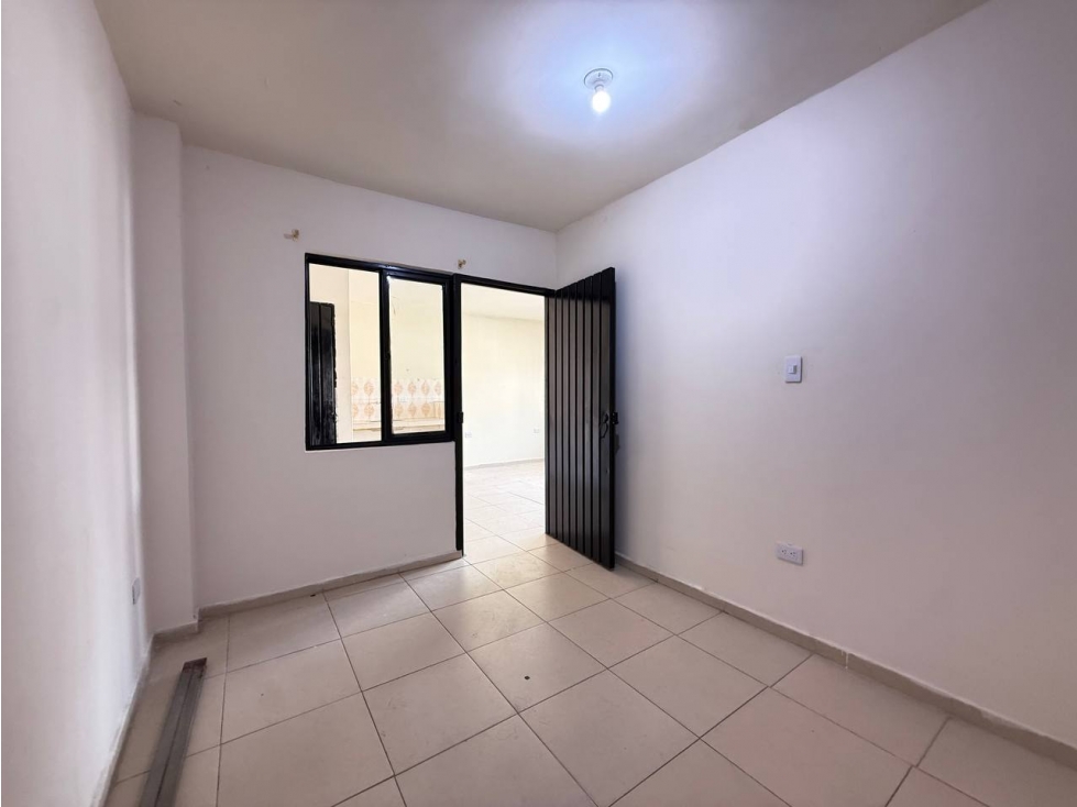 SE ARRIENDA APARTAMENTO 2 PISO EN EL BARRIO - EL JARDÍN — foto 6