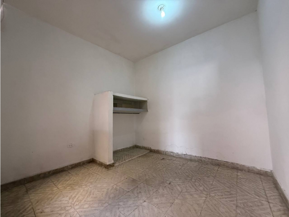 SE ARRIENDA APARTAMENTO 3 PISO EN EL BARRIO - EL JARDÍN — foto 3