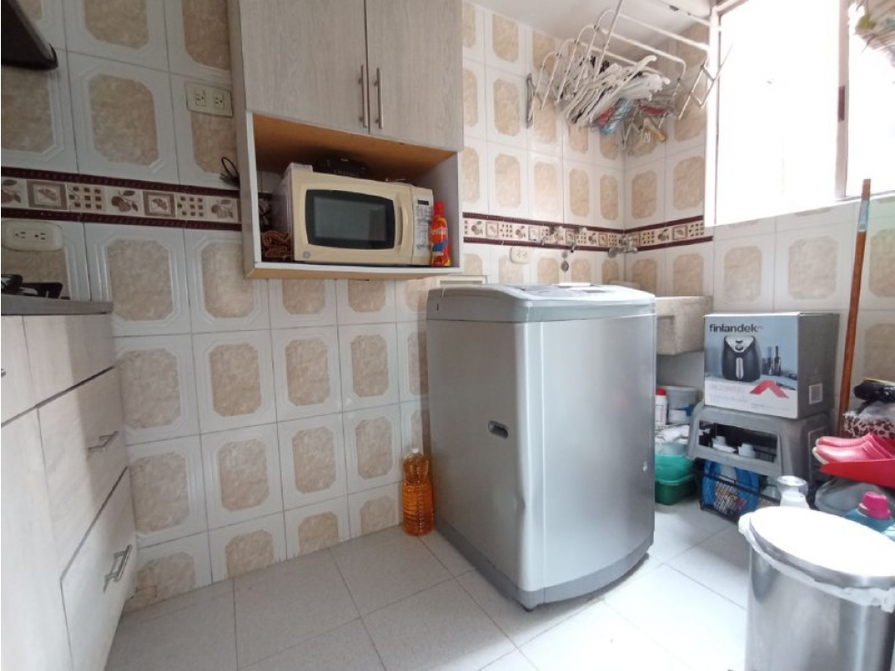 SE VENDE APARTAMENTO EN C.R CALICANTO BARRIO VALLE DEL LILI — foto 4