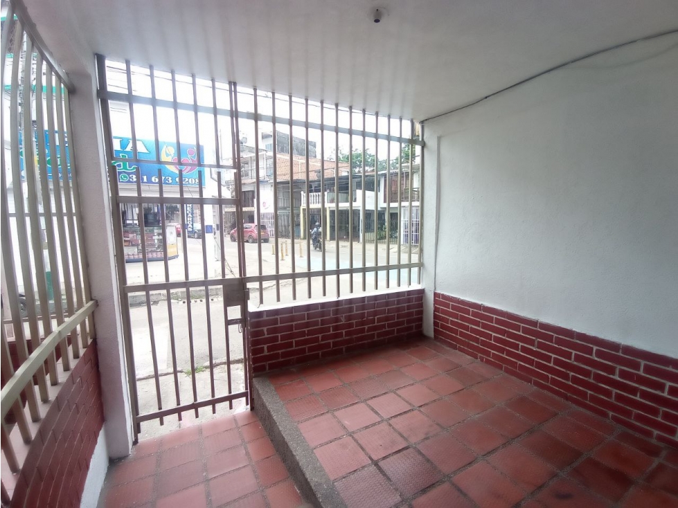 SE VENDE CASA EN EL BARRIO BRISAS DE LOS ALAMOS - NORTE DE CALI — foto 2