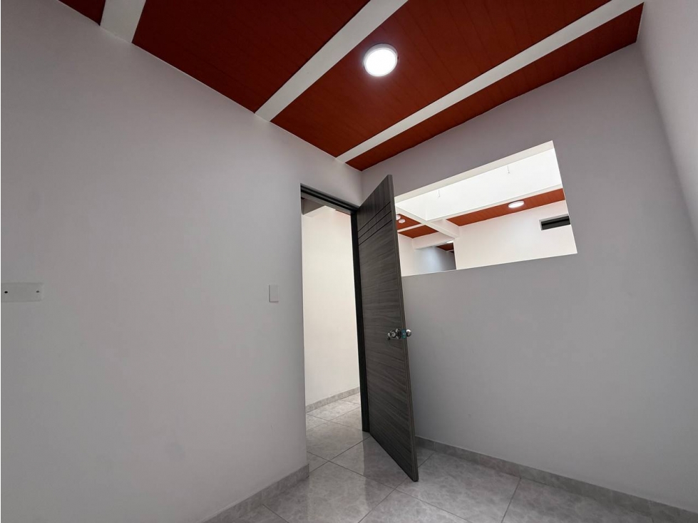 SE ARRIENDA APARTAMENTO 2 PISO EN EL BARRIO - VILLA DEL SUR — foto 5