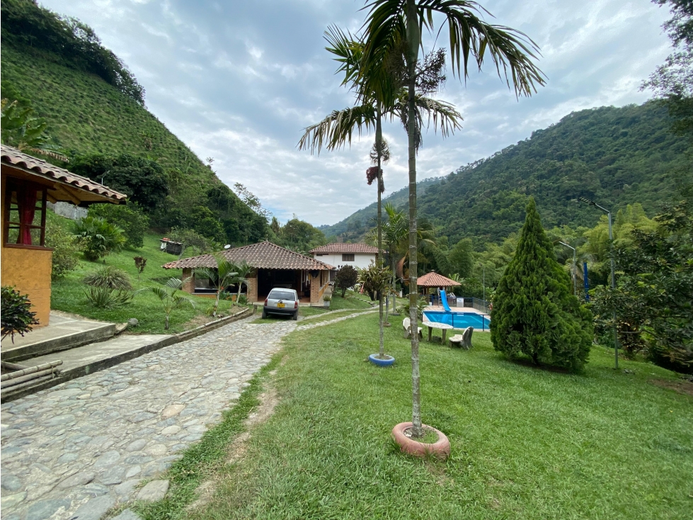 Casa Campestre en Venta a 7km de la Quiebra de Velez — foto 2