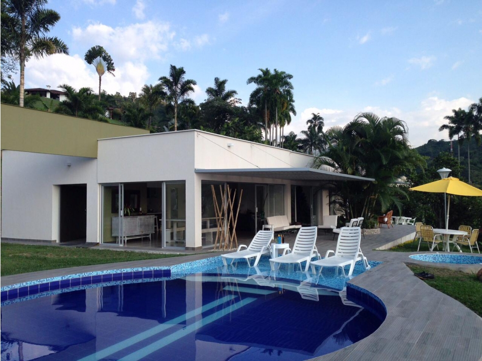 Casa Campestre El Rosario
