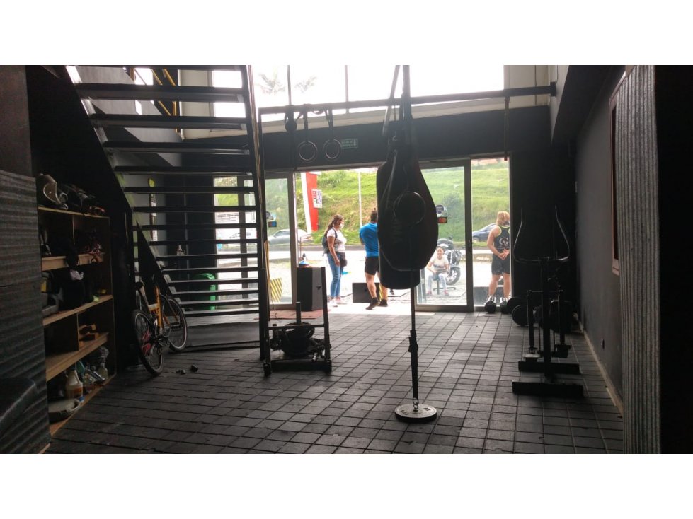 Local comercial , en sector la terminal Manizales