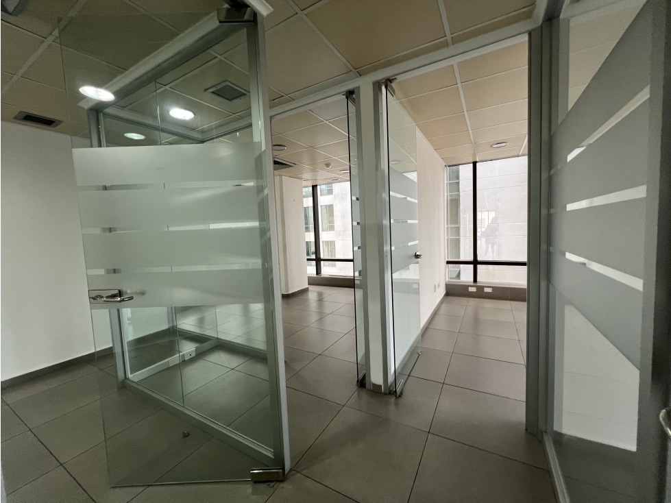 OFICINA EN ALQUILER PH VALLARINO ALQUILER OBARRIO 200m2 — foto 6
