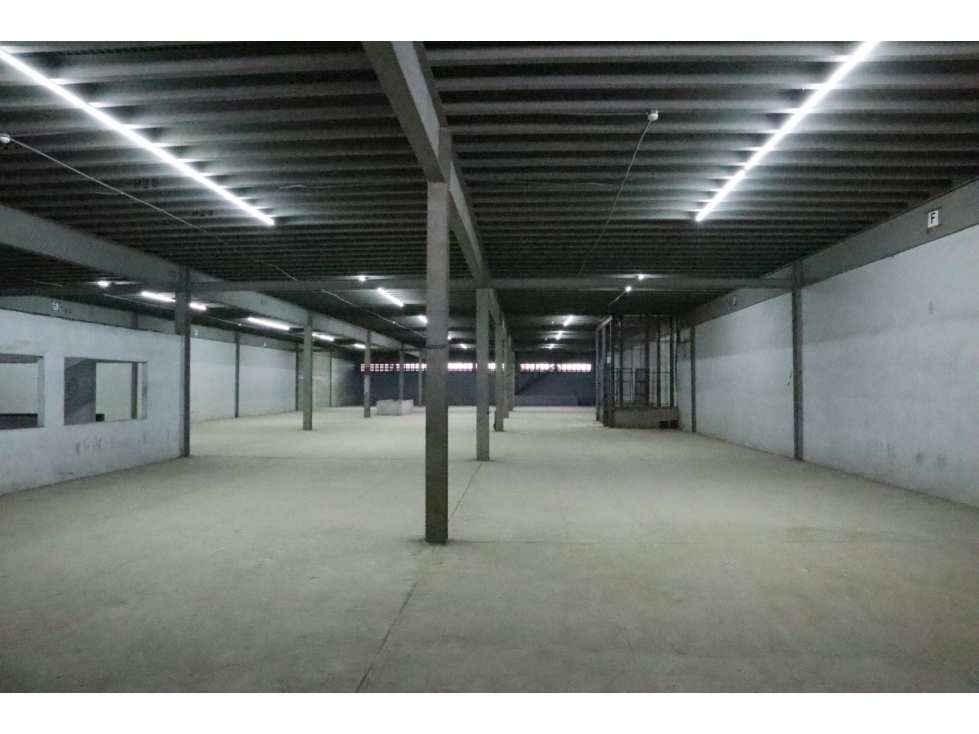 Bodega en Alquiler en Zona Libre de Colón France Field | 3,900 m² — foto 2