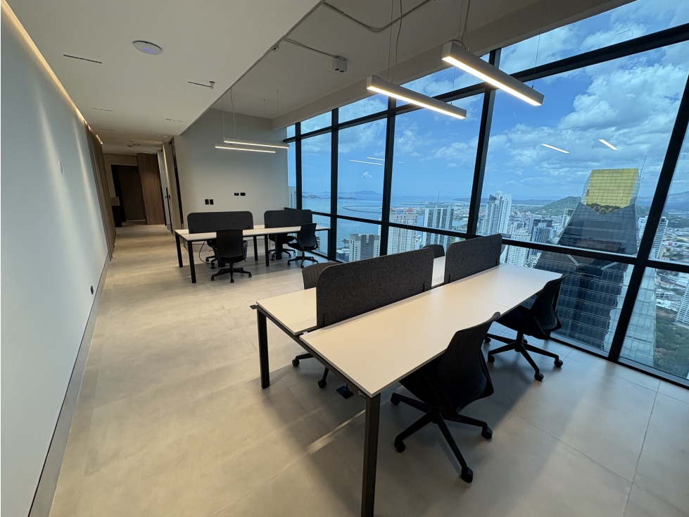oficina amoblada en calle 50 Tower Financial Center