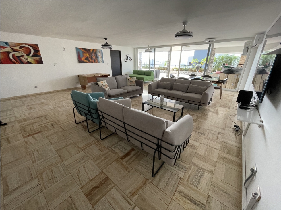 PH Pacific Hills | Apartamento Remodelado con Gran Terraza