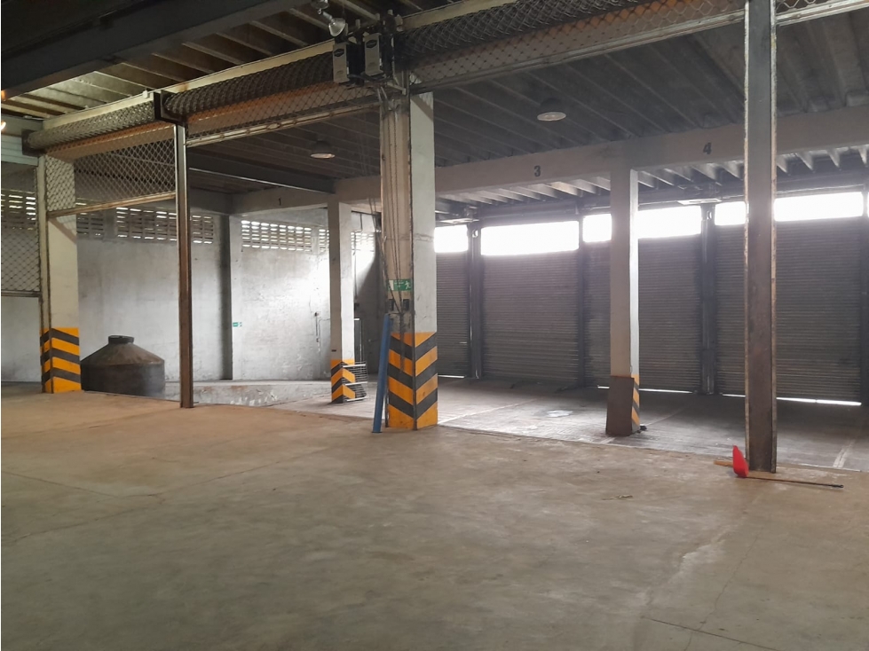 BODEGA EN FRANCEFIELD 4675M2 EN DOS NIVELES ZONA LIBRE COLON