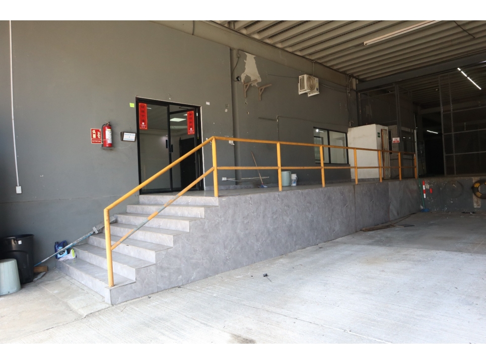 Bodega en Alquiler en Zona Libre de Colón France Field | 3,900 m² — foto 4