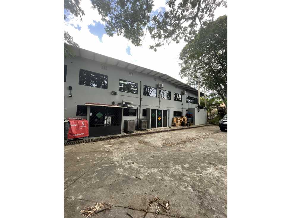 Edificio en venta ubicado en LA BOCA Zona del Canal - 2