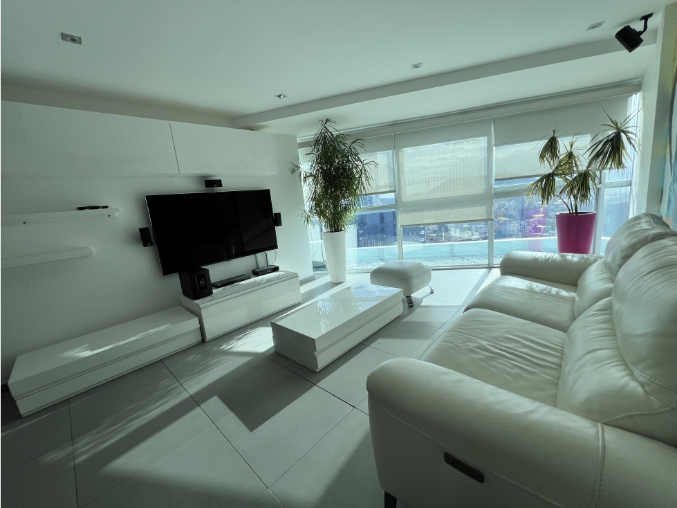 APARTAMENTO AMOBLADO PH YACHT CLUB AVENIDA BALBOA — foto 6