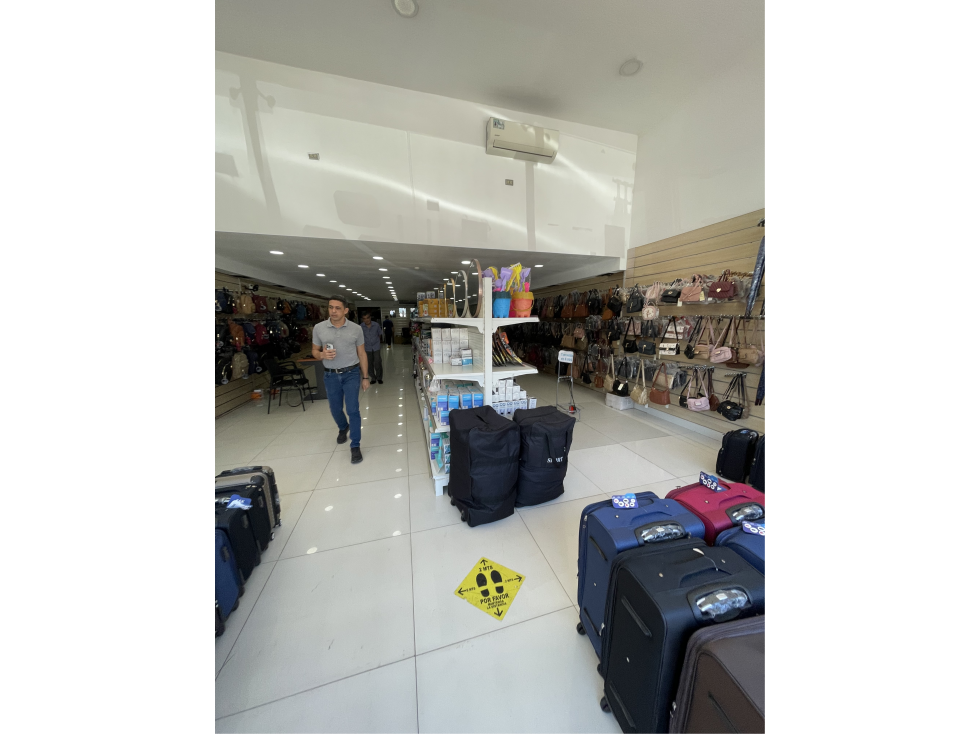 Local comercial en Zona libre de colon calle 15 - 4