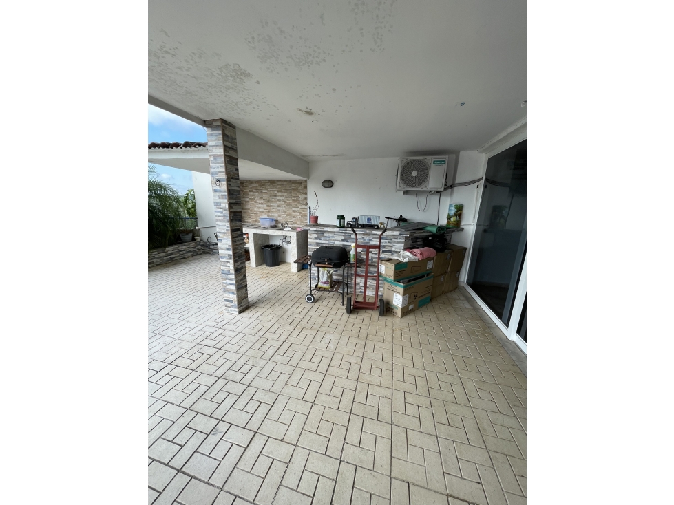 PH Pacific Hills | Apartamento Remodelado con Gran Terraza — foto 6