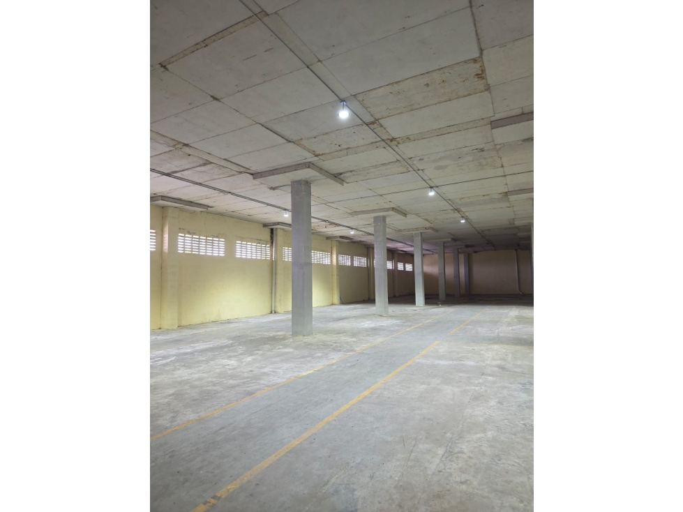 BODEGA EN COCOSOLITO 4000M2 ALQUILER - 5