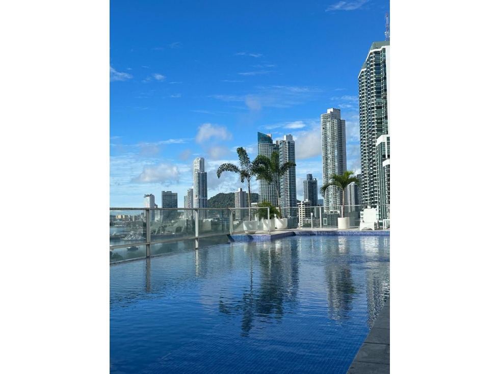 Apartamento en alquiler PH WATERS ON THE BAY vista al mar