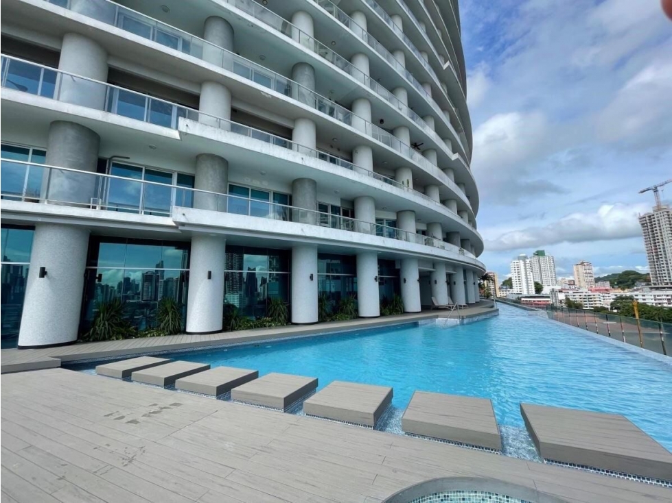 Ph Yacht club Avenida Balboa Alquiler Linea blanca modelo C — foto 5
