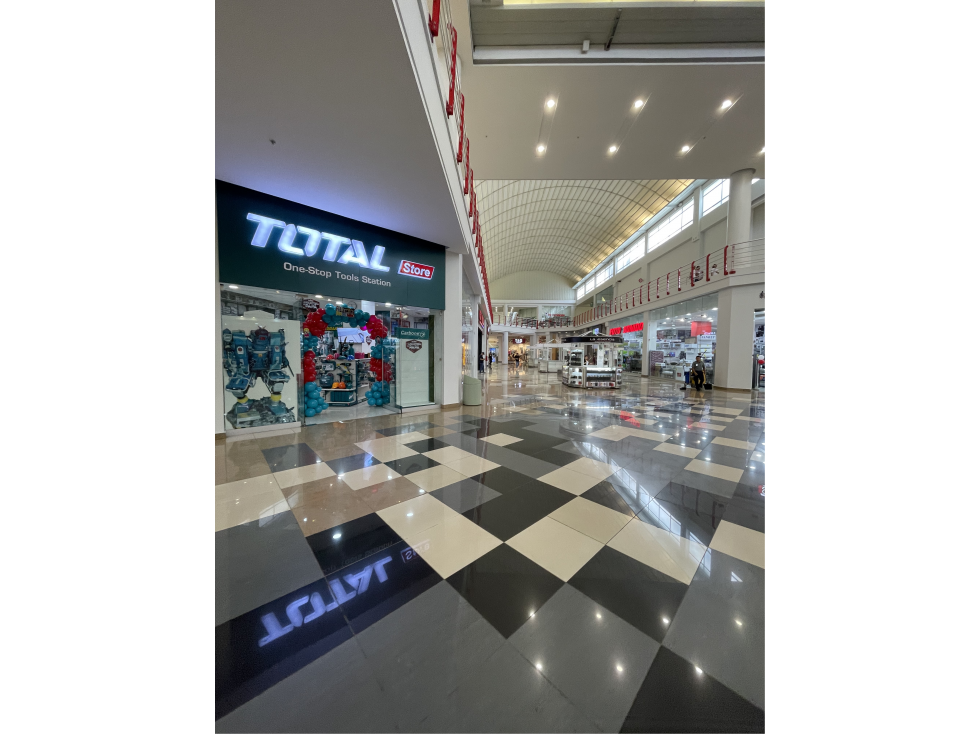 Local en Venta - Westland Premium Outlets - 232 m² - PB - 4