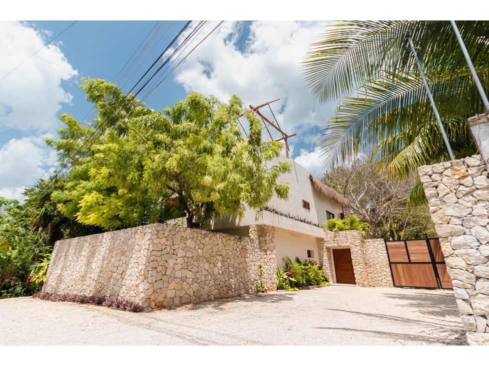 Depto piscina privada a pasos de la Laguna - Casa de Piedra