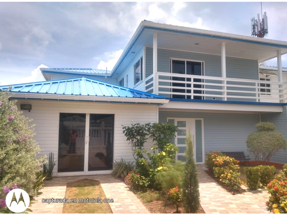 Casa Venta + 3 apartaestudios San Andrés Islas - Rentando - 2